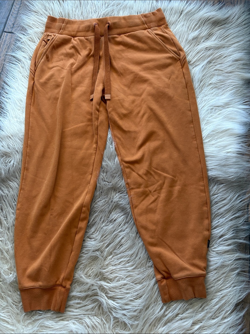 Athleta fleece joggers sz Medium
